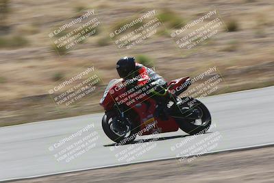 media/Apr-20-2025-AHRMA (Sun) [[393a79c373]]/Race/Group 10/Turn 4b/